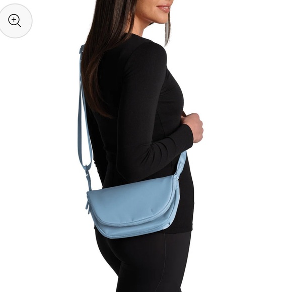 NWT lole light blue crossbody bag - Picture 5 of 8
